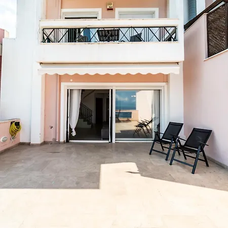 Heaven View House *